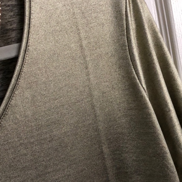 Chico top - Picture 2 of 4